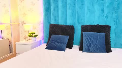 AnyaHappiness online show from March 18, 2026, 6:16 am