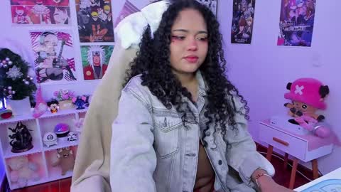 Snapshot of anyburkee chatting on December 23, 2024, 10:55 pm Any online show from December 23, 2024, 10:55 pm