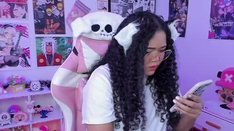 Snapshot of anyburkee chatting on December 27, 2024, 4:47 am Any online show from December 27, 2024, 4:47 am