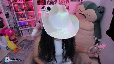 Snapshot of anyburkee chatting on December 3, 2025, 3:03 am Any online show from December 3, 2025, 3:03 am