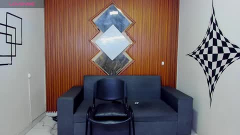 anyelo_sexyhot online show from February 7, 2025, 11:56 am