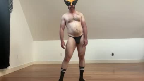 apemanwhore online show from June 9, 2026, 12:28 pm