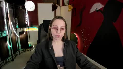 Snapshot of aphexqueen chatting on March 8, 2025, 1:03 pm APHEX QUEEN online show from March 8, 2025, 1:03 pm