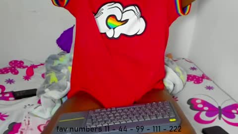 Tati  Colombian online show from April 27, 2026, 7:17 am