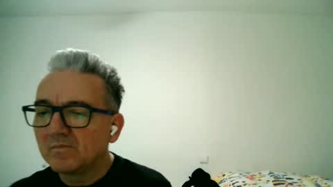 furry bear online show from December 28, 2024, 6:08 pm