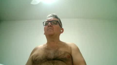 furry bear online show from February 24, 2025, 9:52 pm