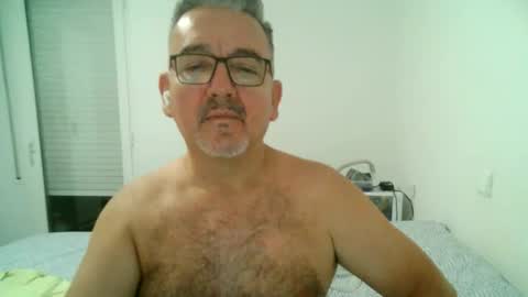 furry bear online show from September 12, 2025, 9:59 pm