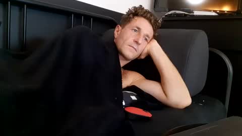 apollobest77 online show from December 8, 2024, 7:54 pm