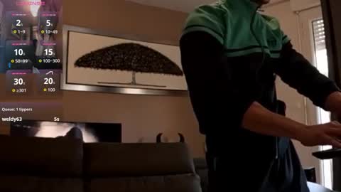 apollonfitx_69 online show from November 19, 2025, 7:30 am