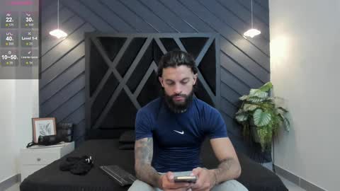 Snapshot of apolo_bianco_ chatting on September 15, 2025, 11:16 pm APOLO online show from September 15, 2025, 11:16 pm