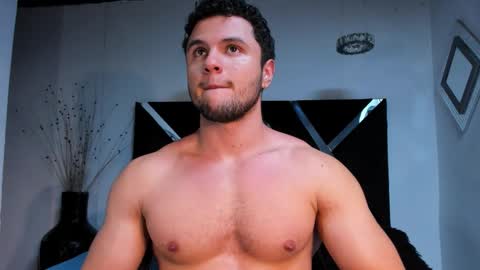 Snapshot of apolo_klein1 chatting on September 19, 2025, 6:26 am Apolo online show from September 19, 2025, 6:26 am