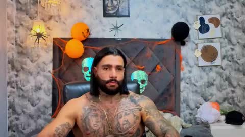 Apolo online show from October 21, 2025, 11:27 pm