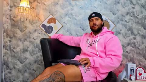 Snapshot of apolo_rousse chatting on February 22, 2026, 4:16 pm Apolo online show from February 22, 2026, 4:16 pm