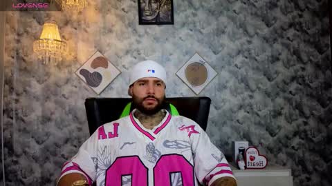 Snapshot of apolo_rousse chatting on March 3, 2026, 10:15 pm Apolo online show from March 3, 2026, 10:15 pm