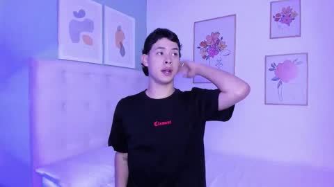 Apolo twink online show from January 6, 2026, 7:50 pm