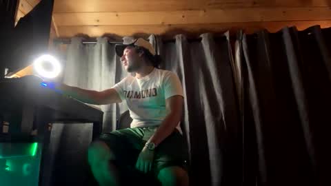 aponthier151 online show from November 8, 2025, 2:56 am