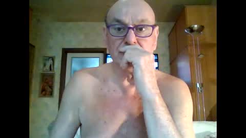 Snapshot of apony58 chatting on February 8, 2025, 2:49 pm Adam online show from February 8, 2025, 2:49 pm