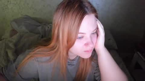 appleyummybuns online show from February 3, 2026, 5:29 pm