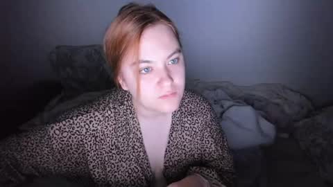 appleyummybuns online show from May 24, 2026, 9:09 pm
