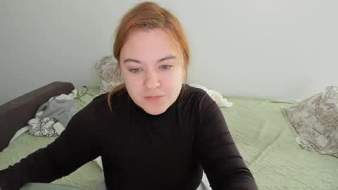appleyummybuns online show from June 2, 2026, 11:45 am