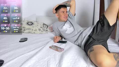 Snapshot of appocalypsee chatting on February 19, 2026, 3:52 pm ALEXANDCAM online show from February 19, 2026, 3:52 pm