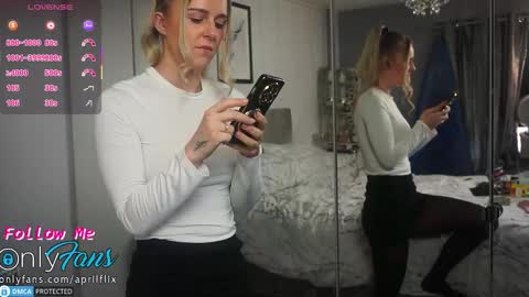 April Flix online show from October 23, 2025, 10:47 am