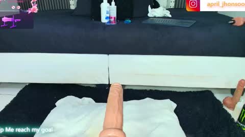 April Jhonsson online show from March 29, 2026, 6:46 am