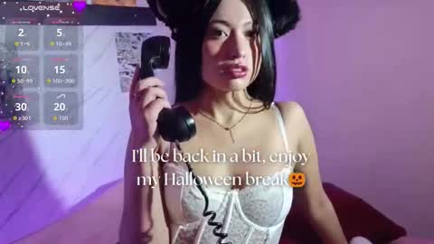 A P R I L online show from October 12, 2025, 12:15 pm