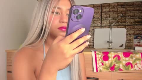 Aphril Daniels  Otis online show from December 11, 2024, 7:20 am