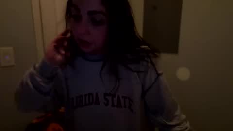 Snapshot of aprilanna chatting on December 25, 2024, 7:24 am AnnaApril420 online show from December 25, 2024, 7:24 am