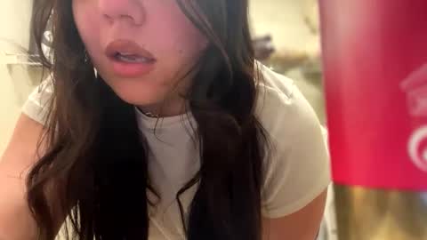 Snapshot of aprilanna chatting on March 3, 2025, 12:15 am AnnaApril420 online show from March 3, 2025, 12:15 am