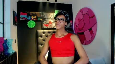 aprill_fox online show from May 18, 2026, 12:07 am