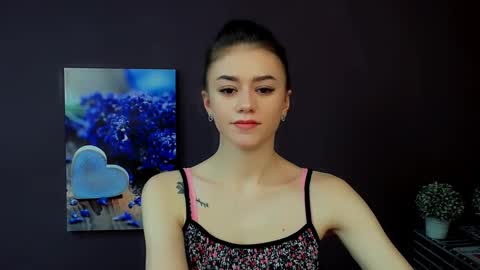 Aprill online show from February 25, 2025, 4:00 pm