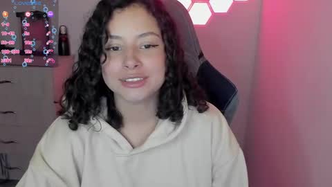 Snapshot of aqua_emilly chatting on February 27, 2025, 3:14 am aqua emilly online show from February 27, 2025, 3:14 am