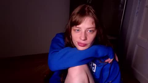 aqua_sultry online show from October 13, 2025, 4:07 pm
