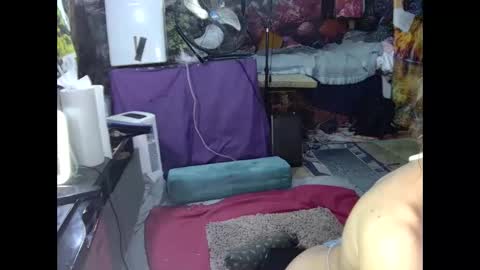 Snapshot of aquafoxxy chatting on May 1, 2026, 5:34 am aquafoxxy online show from May 1, 2026, 5:34 am