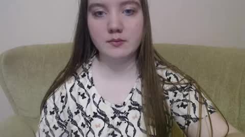 Josefin online show from January 5, 2026, 11:52 pm