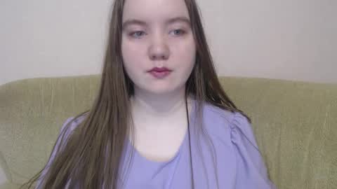 Josefin online show from January 14, 2026, 4:18 am