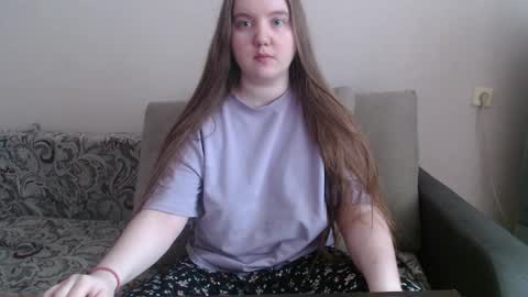 Josefin online show from March 24, 2026, 3:11 am