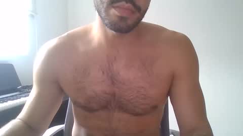 T. online show from October 1, 2025, 6:47 pm