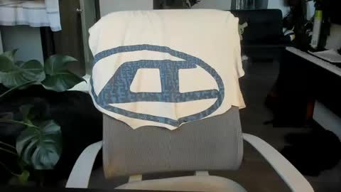 Snapshot of aquiles0224 chatting on July 16, 2026, 11:00 pm T. online show from July 16, 2026, 11:00 pm