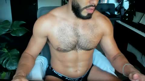 Snapshot of aquiles0224 chatting on July 17, 2026, 3:50 pm T. online show from July 17, 2026, 3:50 pm