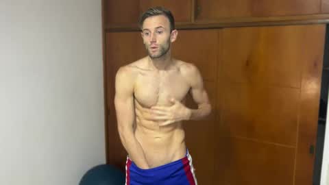 Snapshot of aquilesmade chatting on January 3, 2025, 3:44 pm Aquilesmade online show from January 3, 2025, 3:44 pm