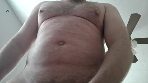 Snapshot of aqxz1010 chatting on October 17, 2025, 1:35 pm aqxz1010 online show from October 17, 2025, 1:35 pm