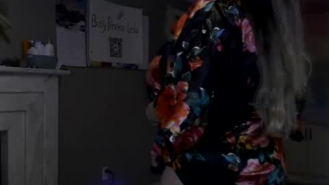 BustyPrincessLeila online show from January 19, 2025, 4:44 am