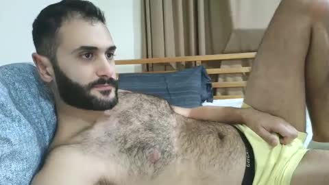 hairycub online show from February 12, 2025, 5:05 pm