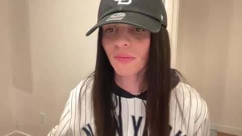 arabianprincess37 online show from March 5, 2026, 5:14 am