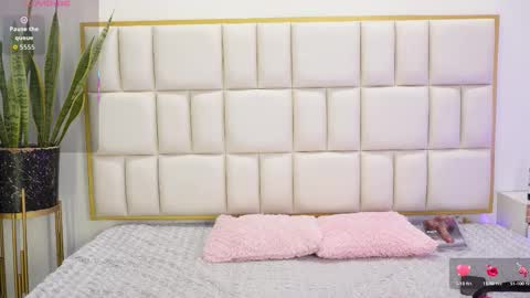   online show from December 15, 2025, 8:24 pm