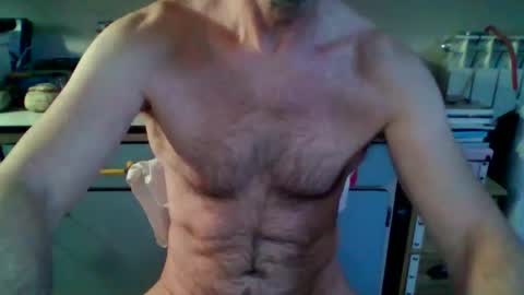 aragon3000 online show from April 5, 2026, 7:05 am