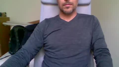 Snapshot of aragon9999 chatting on December 27, 2024, 10:45 am aragon9999 online show from December 27, 2024, 10:45 am